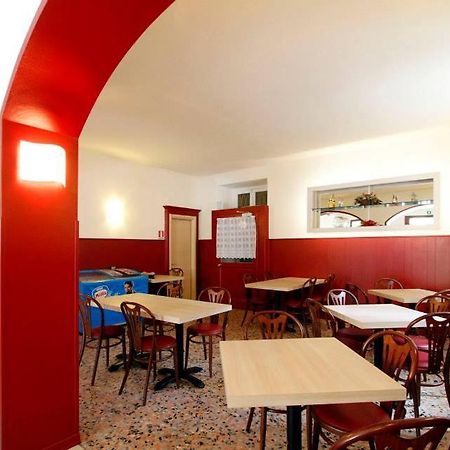 Albergo Maccagno Exterior photo